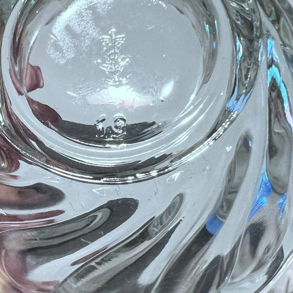 Vintage Anchor Hocking Victoria Swirl Design Punch Cups - Picture 6 of 8